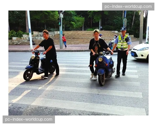 BMX赛事安全标准升级，强制要求车手佩戴完整护具